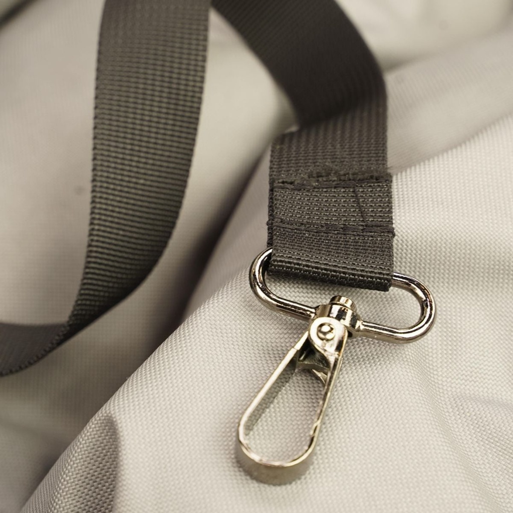 Viksu Turva koiran autoistuin harmaa 50×55×17 cm