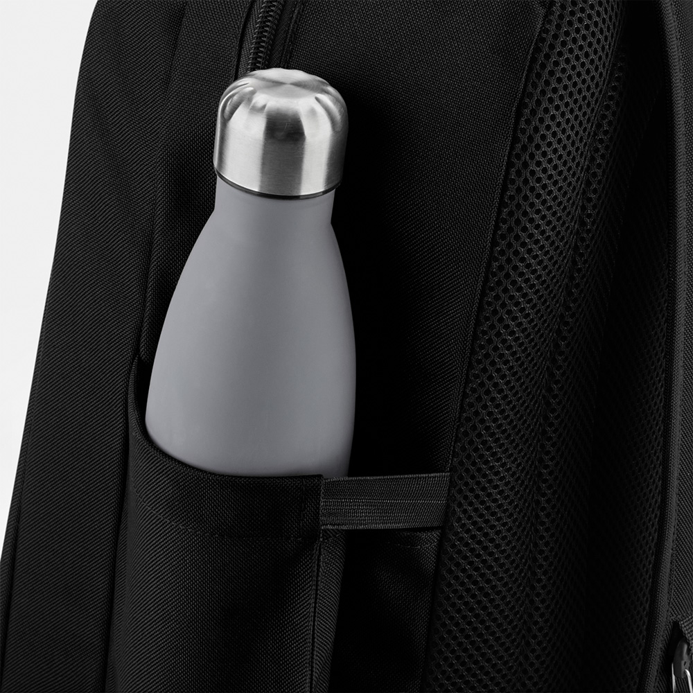 Bagbase Athleisure sports reppu 23 l, musta